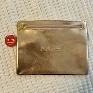 NWT Native Gold MakeUp Travel Zipper Bag